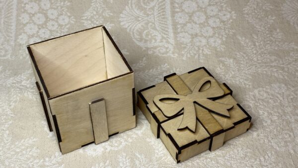 Laser-Cut,Wooden Box with Bow - Image 2